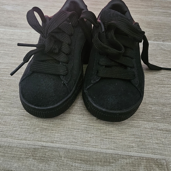 Puma Sneakers - Picture 4 of 5